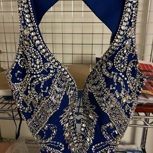 Beautiful interesting evening dress size L